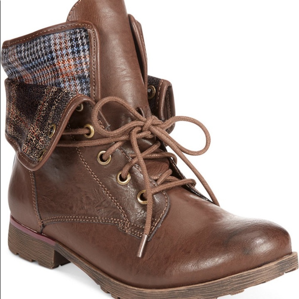 brown booties